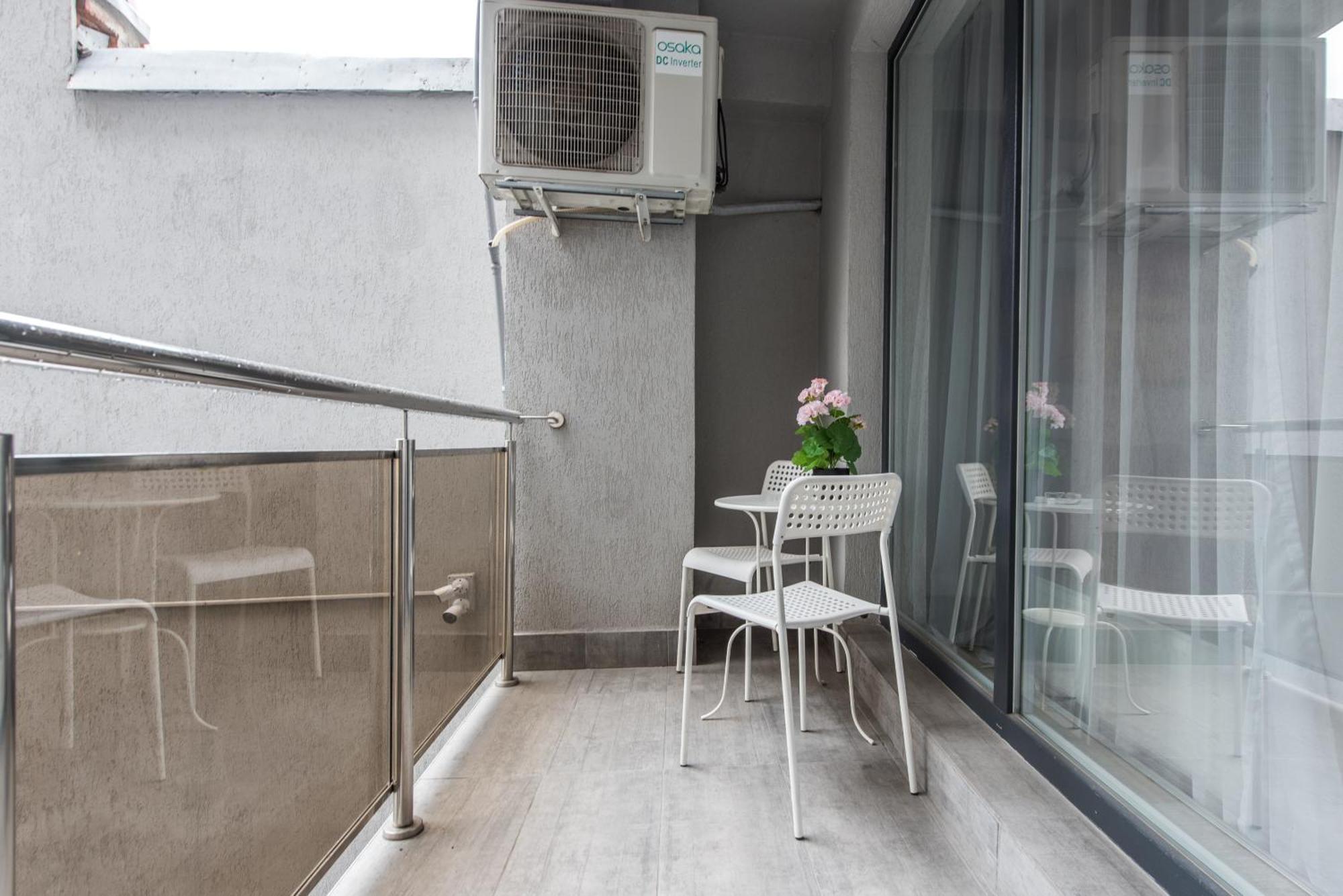 Bucharest Central Apartments - Shabbat Friendly Exteriör bild